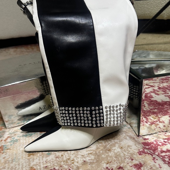 Chic Black and White Studded Over the Knee Boots - Picture 5 of 5